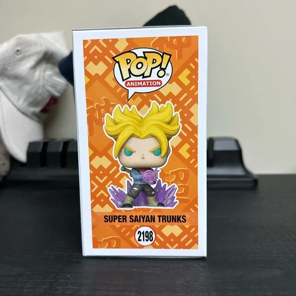 Funko POP! Dragon Ball - Super Saiyan Trunks #2198 Vrare Pre Release W Protector - Picture 2 of 6